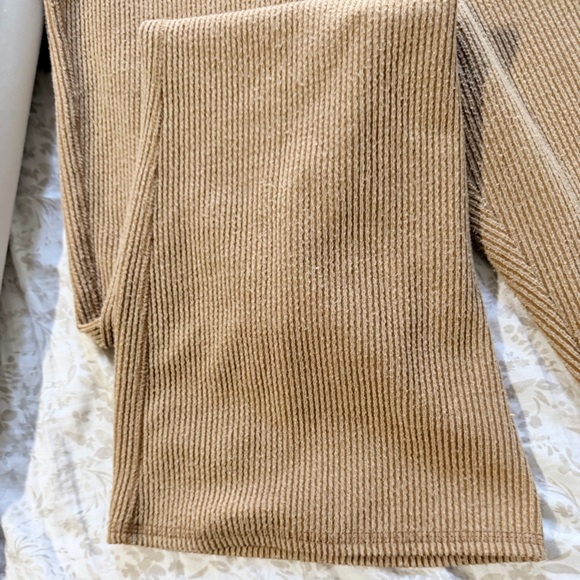 Wild Fable Ribbed Tan Set - Picture 4 of 4